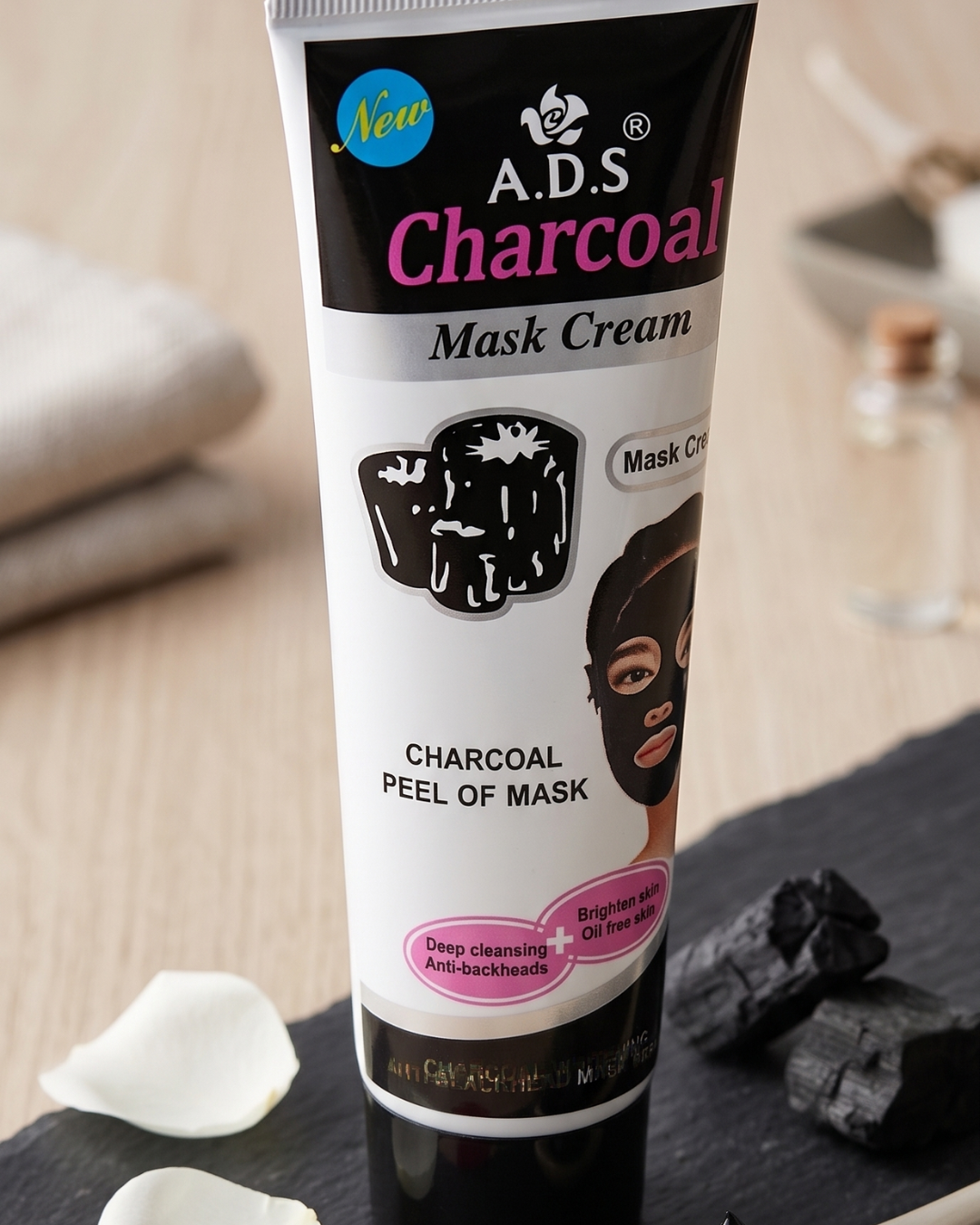 Summer Charcoal Skin Care Combo (4-in-1 Detox Kit) At Rs 299