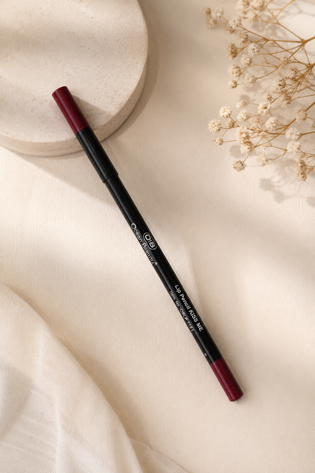 Ultimate 4-in-1 Beauty Bundle: 2 Matte Lip Glosses, 1 Kajal & 1 Lip Liner